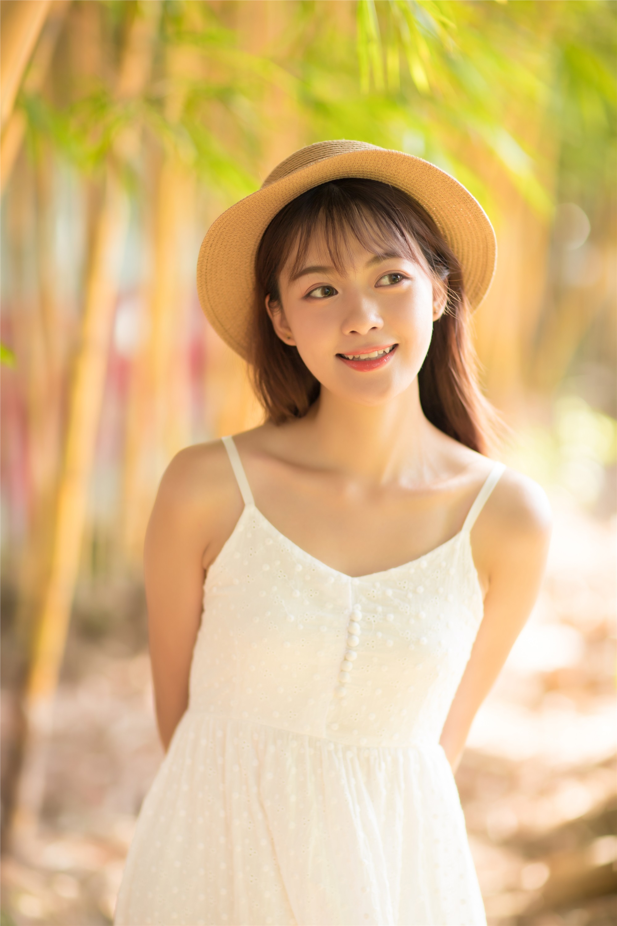 YITUYU艺图语 2021.08.23 光照进的地方 晓颖